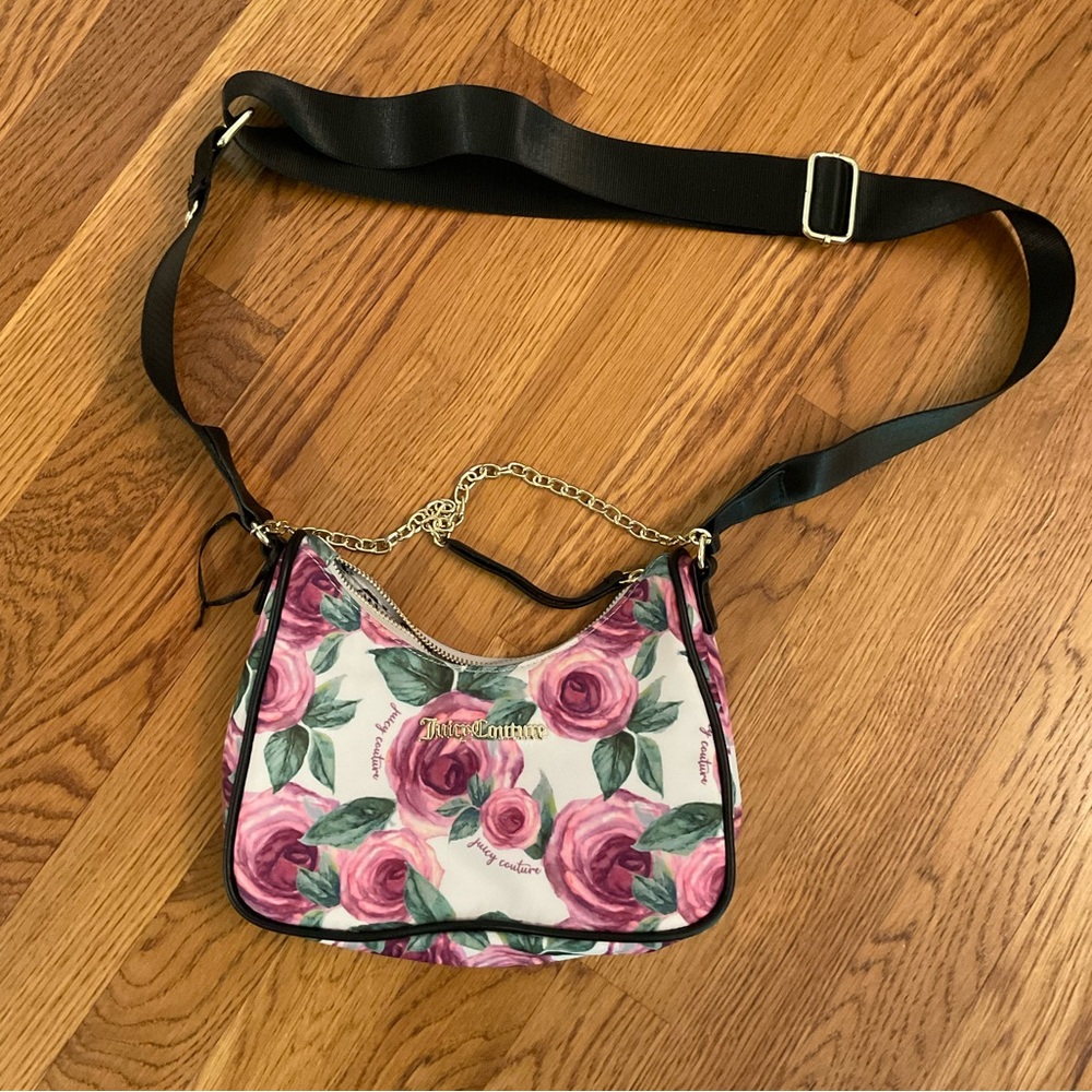 Juicy Couture- Moody Garden Chains in Love Crossbody. SZ - OS
